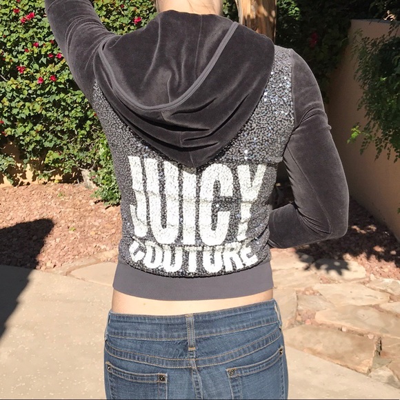 Juicy Couture Tops - ✨Juicy Couture Gray Velour Embellished Zip Hoodie✨